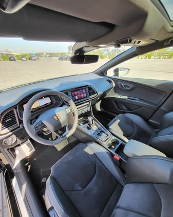 Seat Leon cena 146900 przebieg: 69000, rok produkcji 2019 z Gdańsk małe 92
